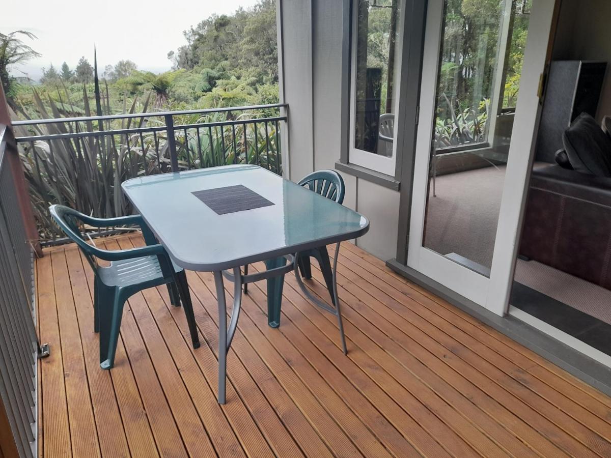 Georges Bnb Nature And Lifestyle Retreat New Plymouth Exterior foto